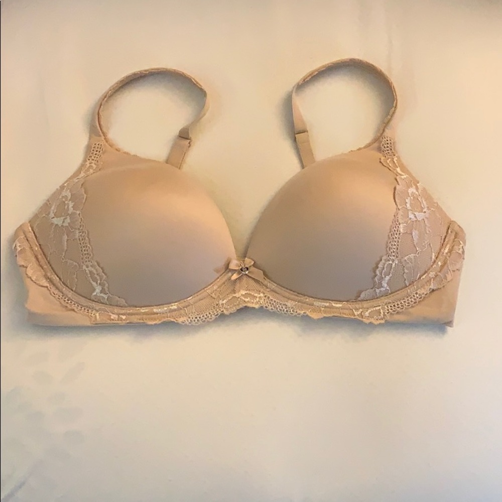 Nude Body by Victoria’s Secret No Wire bra